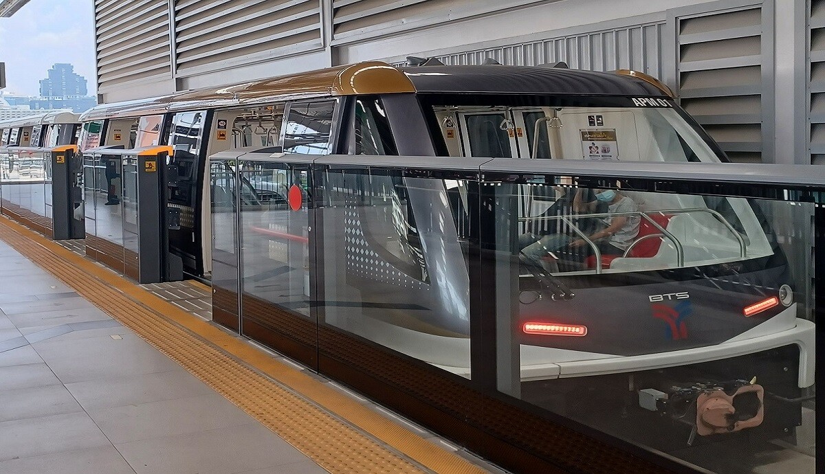 Bangkok Gold Line semi enclosed platform screen door