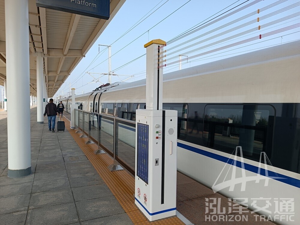 Platform protection rope safety barrier gate Platform protection rope safety barrier gate