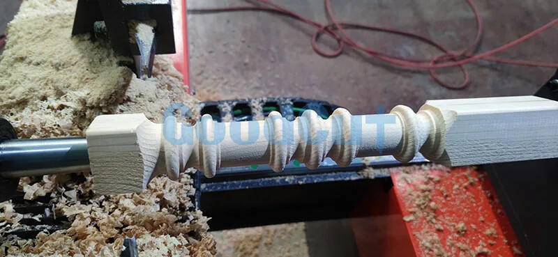 GC-1220WL Wood Lathe Machine Detail 1.jpg