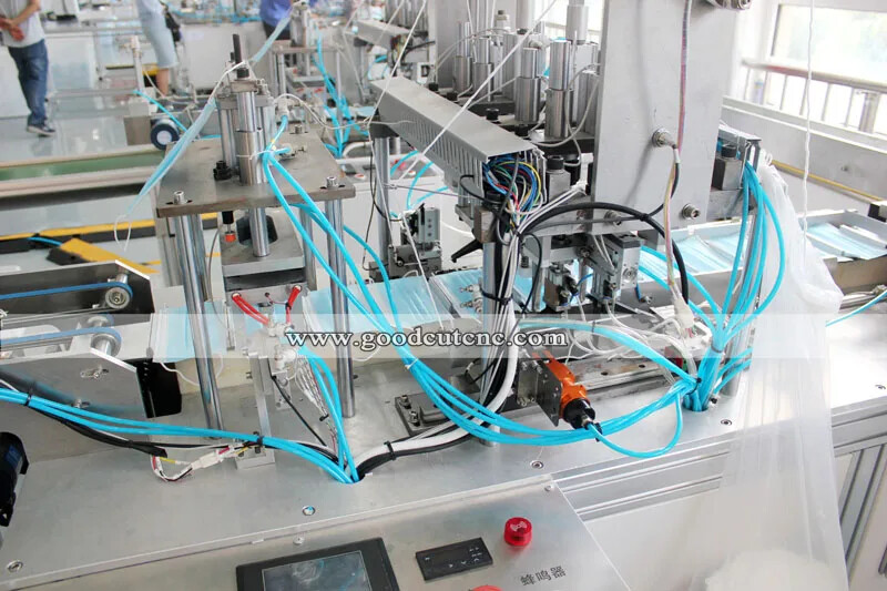 GC-MM Fully Automatic 1+2 Mask Making Machine Detail 4.jpg GC-MM Fully Automatic 1+2 Mask Making Machine Detail 4.jpg