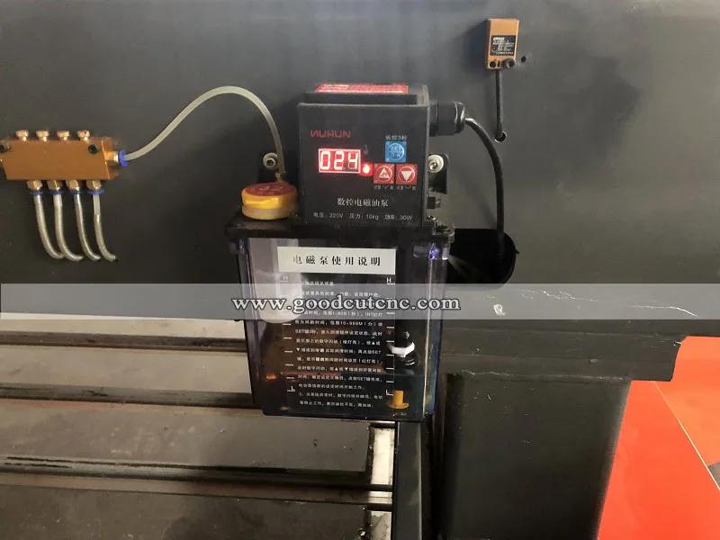 GC1540W Professional Engraving Metal CNC Router(8).jpg GC1540W Professional Engraving Metal CNC Router(8).jpg