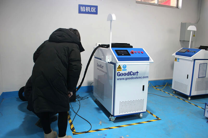 GC-WL 1000w 1500w 2000w Handheld Laser Welding Machine with Wire Feeder