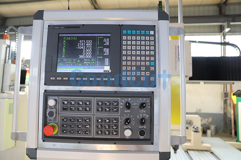 GC1325-5 Axis 6Axis CNC Router(10)) GC1325-5 Axis 6Axis CNC Router(10))