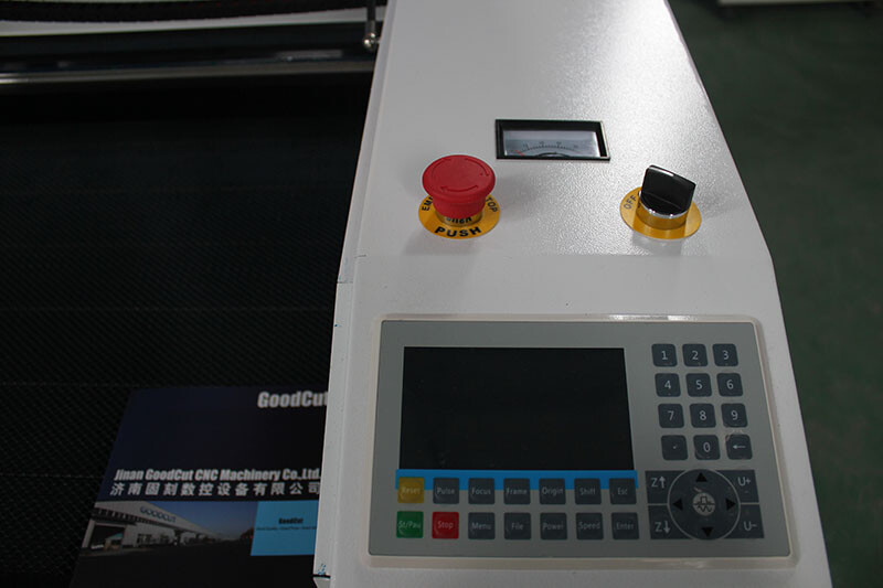 GC1390L CO2 Laser Machine with RECI Laser Tube for Cutting and Engraving Acrylic Wood Glass Detil 2.jpg