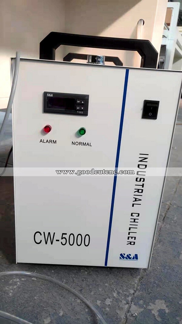 GC1390L CO2 Laser Metal Nonmetal Cutting Machine Detail 1.jpg GC1390L CO2 Laser Metal Nonmetal Cutting Machine Detail 1.jpg