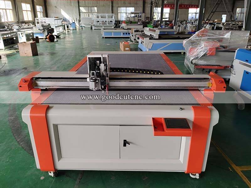 GC1625O CNC Oscillating Knife Cutting Machine for Multilayer Cardboard and Leather Cutting