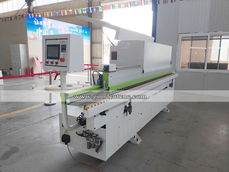 GC-EB-1 Automatic Pvc Wood Furniture Edge Banding Machine For Kitchen Board 4.jpg GC-EB-1 Automatic Pvc Wood Furniture Edge Banding Machine For Kitchen Board 4.jpg