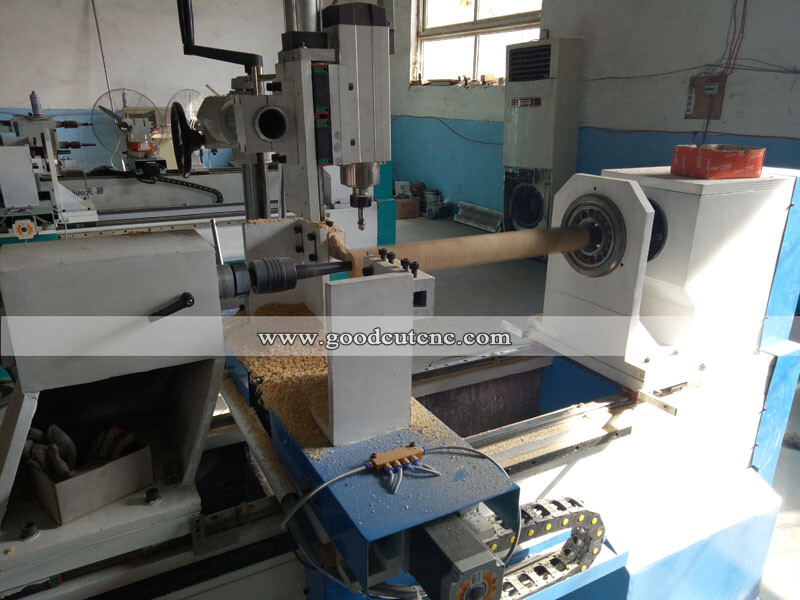 GC1530WL-S GoodCut Wood Turning Lathe Machine with Screw Lathe Spindle 3.jpg