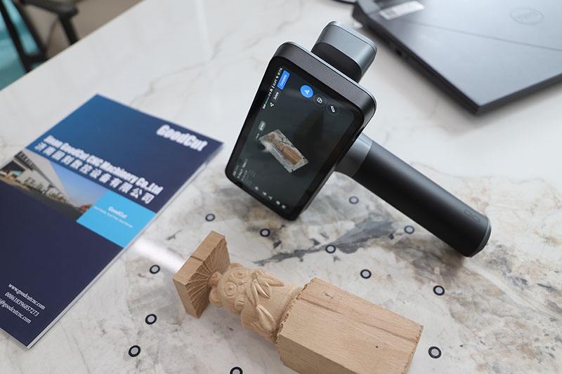 Handheld Wireless EinScan Rigil 3D Scanner with Hybrid Light Source