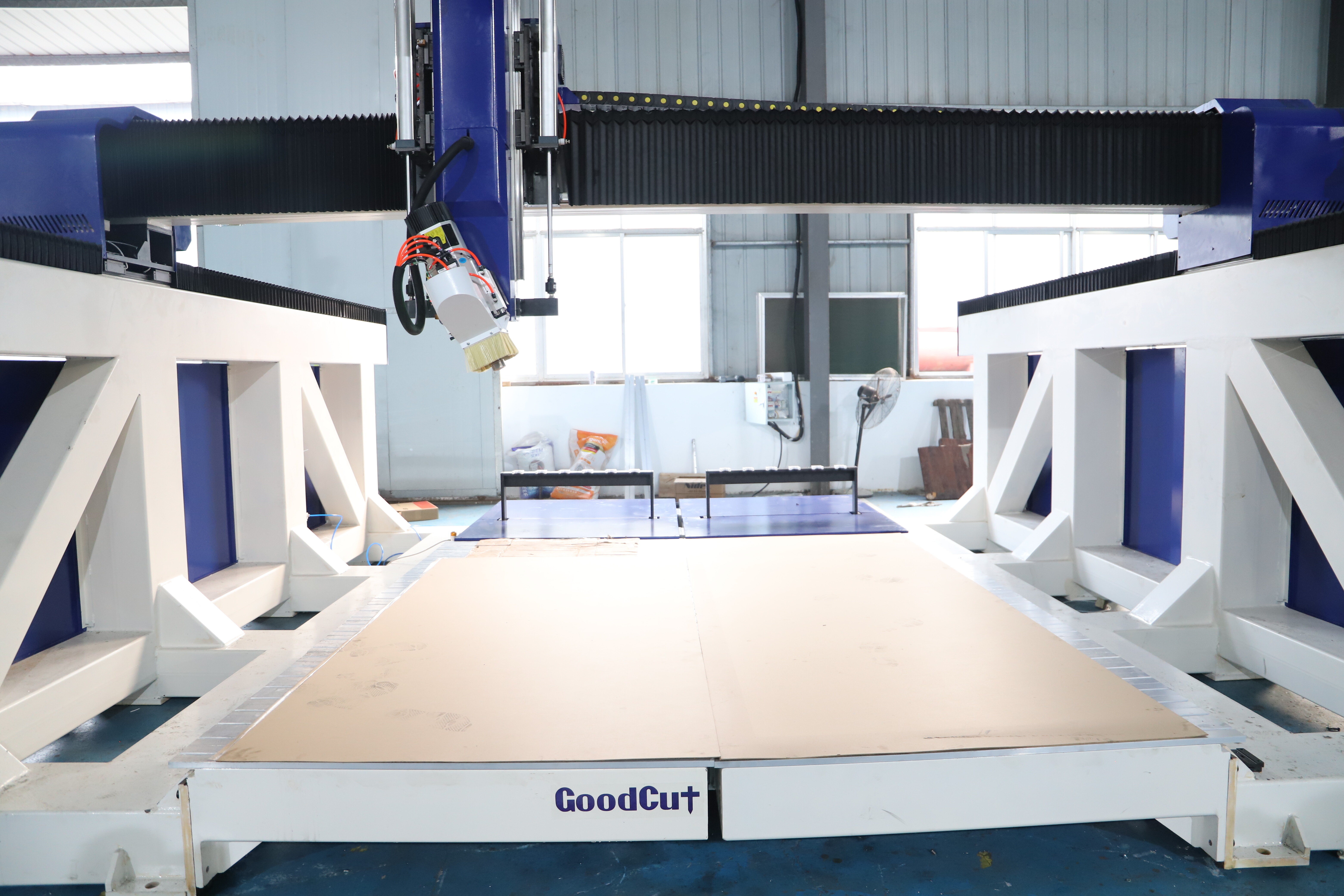 GC2530ATC 4 Axis 5 Axis Wood Foam 