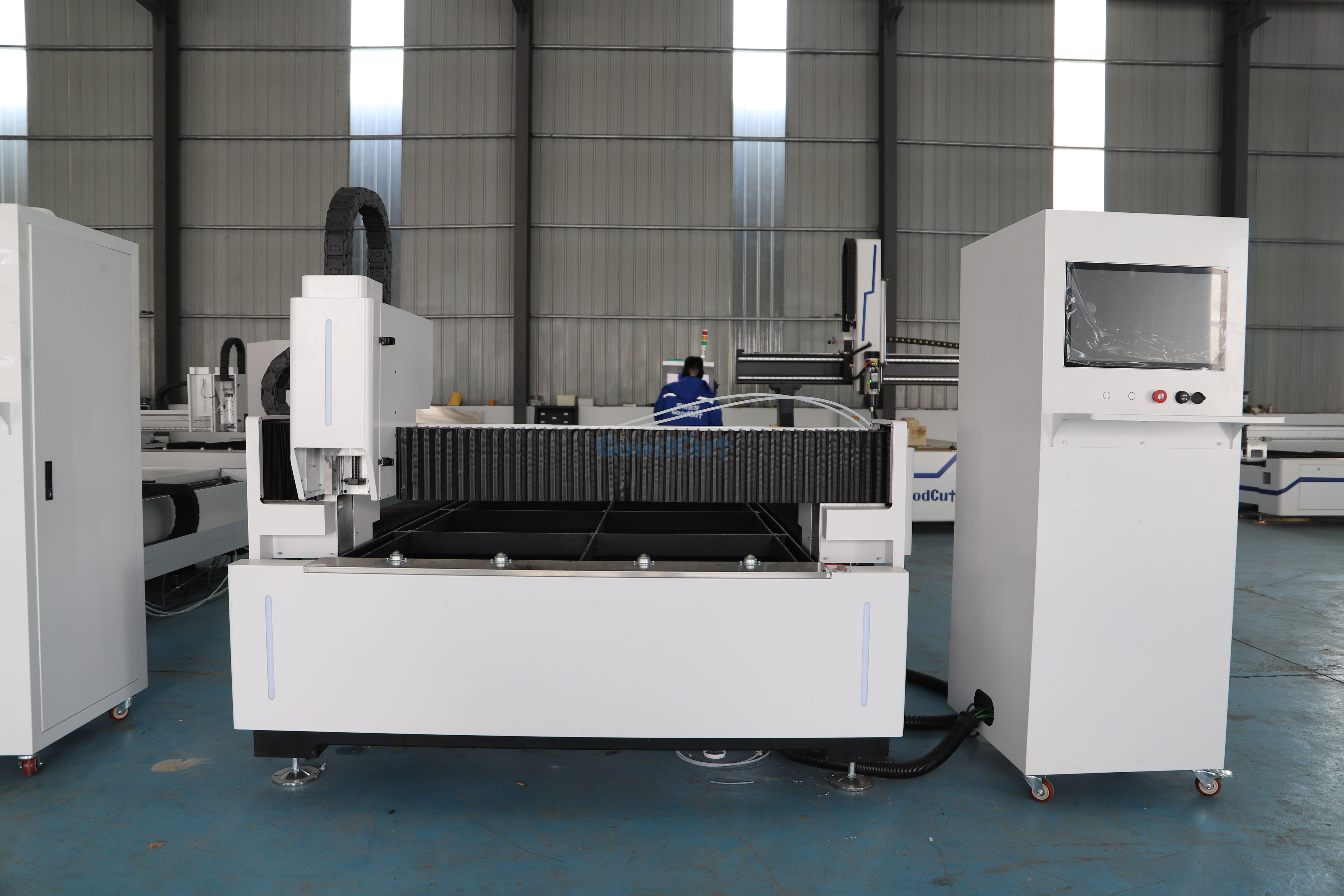 GC1530F High Quality Fiber Laser Cutting Machine for Cutting Stainless Steel Carbon Steel