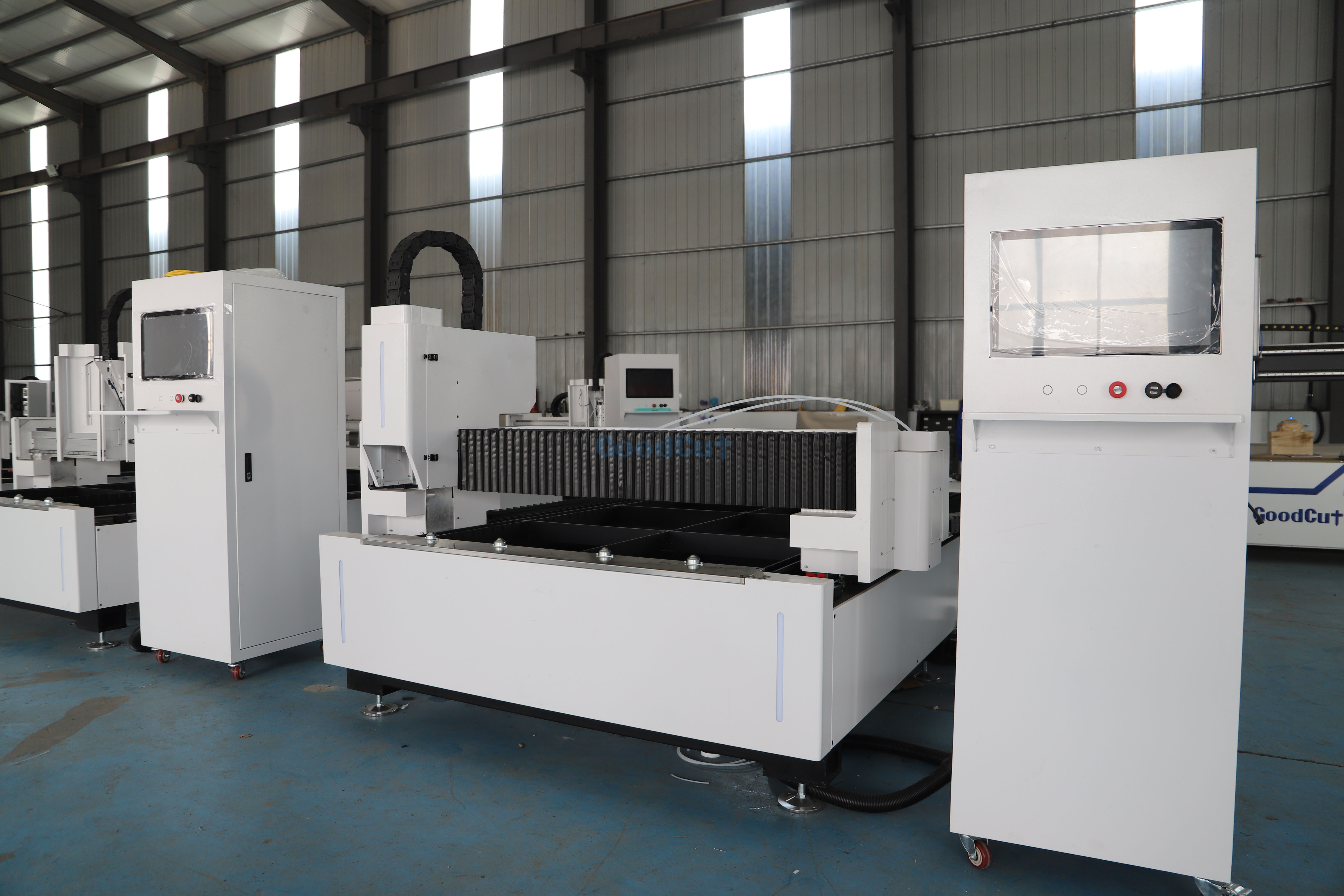 GC1530F High Quality Fiber Laser Cutting Machine for Cutting Stainless Steel Carbon Steel