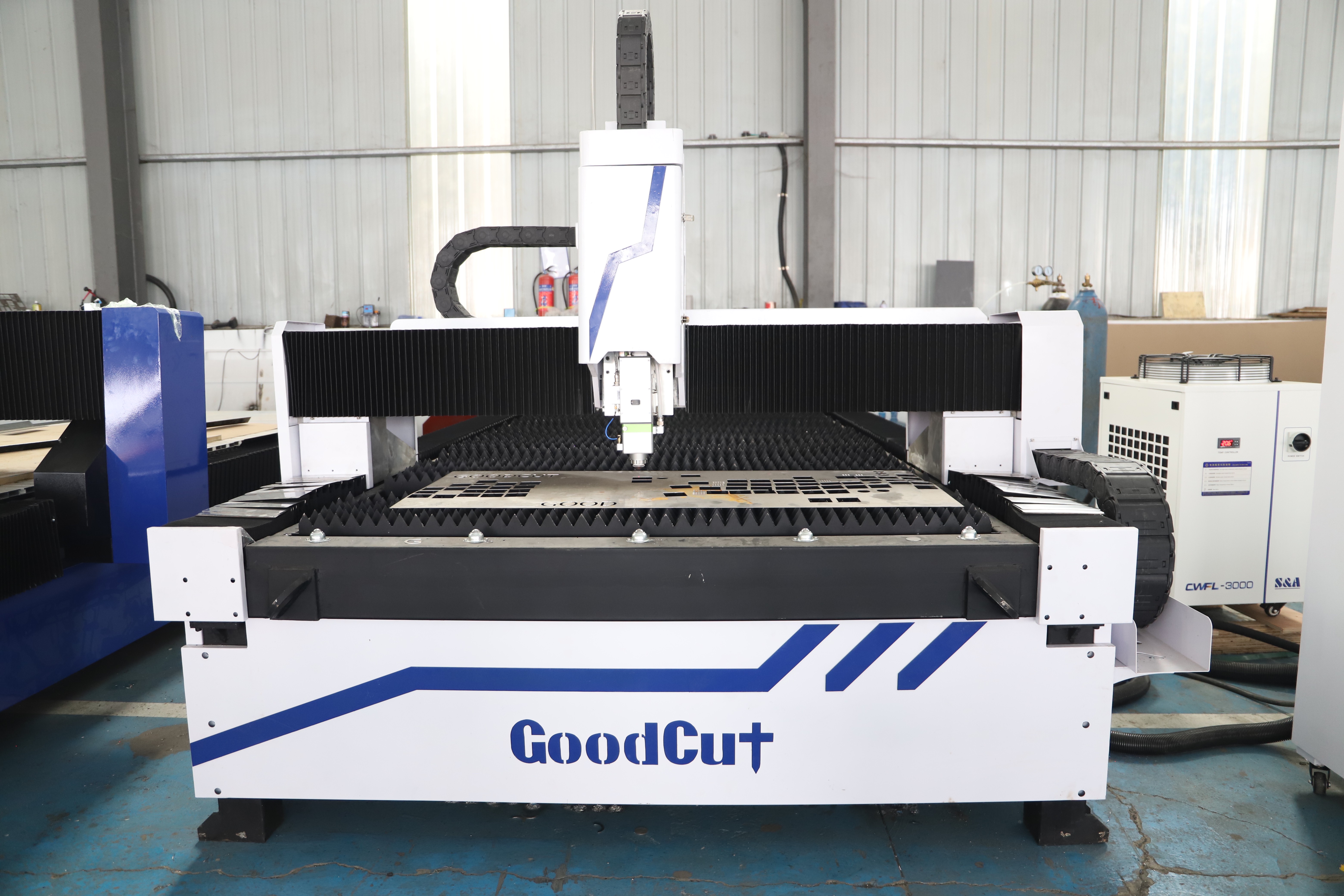 GC1530F Split Structure Fiber Laser Cutting Machine for Cutting Stainless Steel Carbon Steel