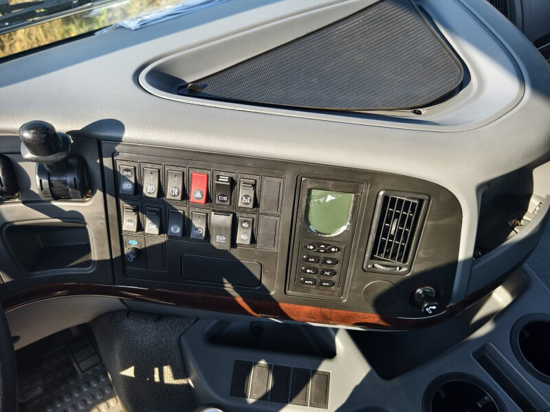 Tractor4X4 Tractor4X4