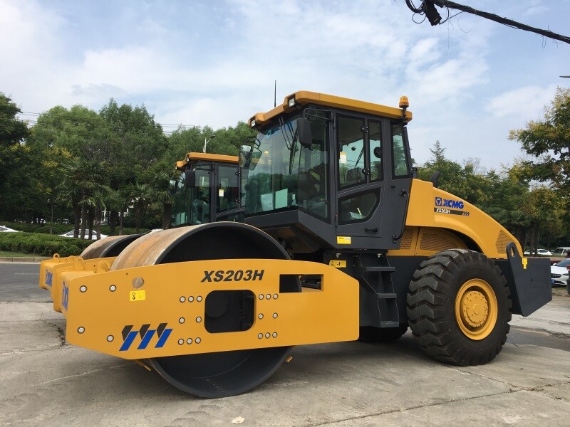 Road Roller XS203J
