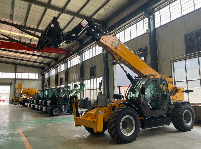 Telescopic Handler with 18m Lifting Height