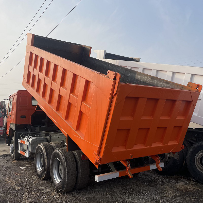 2024 Sinotruk Howo 10 Wheels 375 HP Dump Truck 6x4 30 Ton Tipper Truck