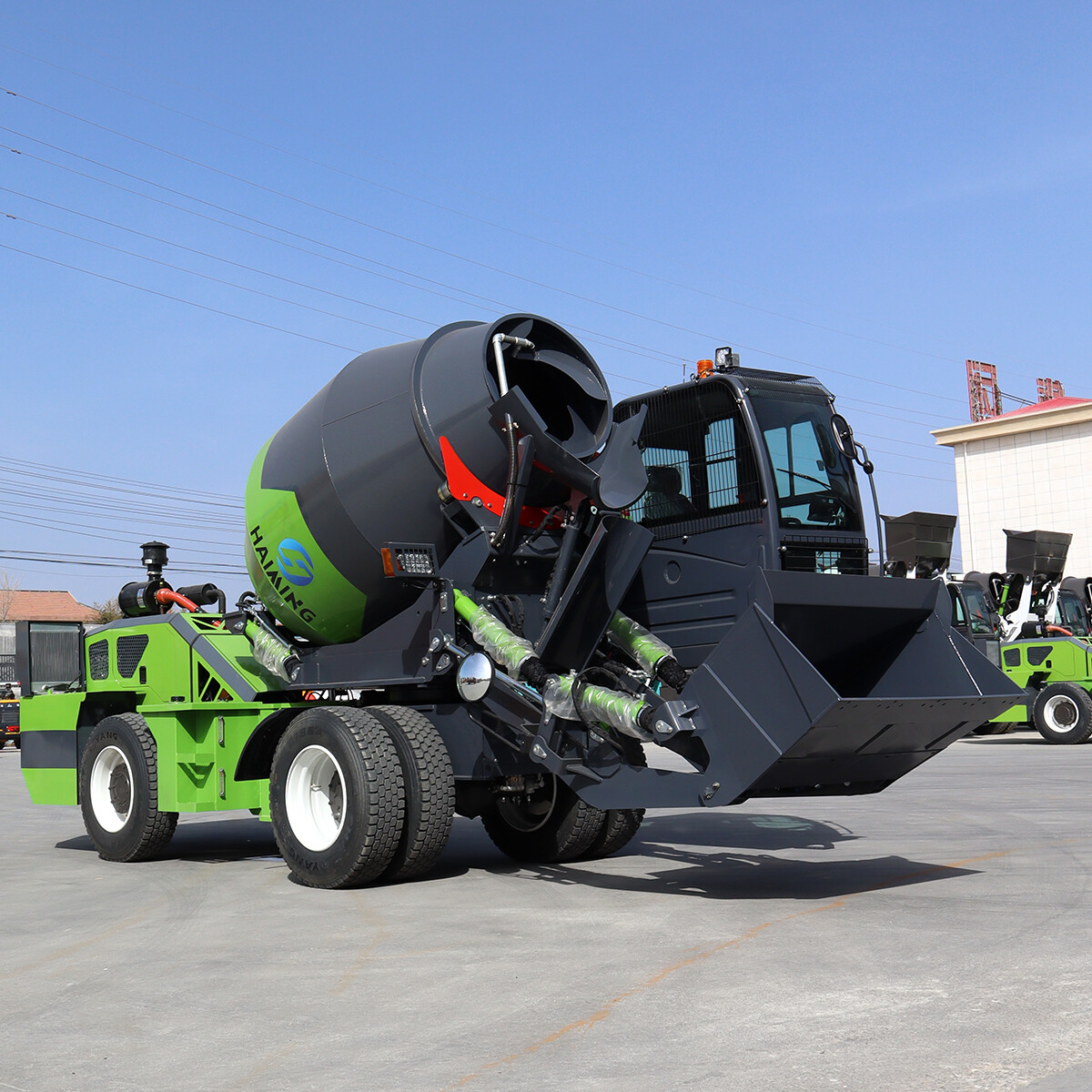 3.5 CBM Self Loading Concrete Mixer Truck