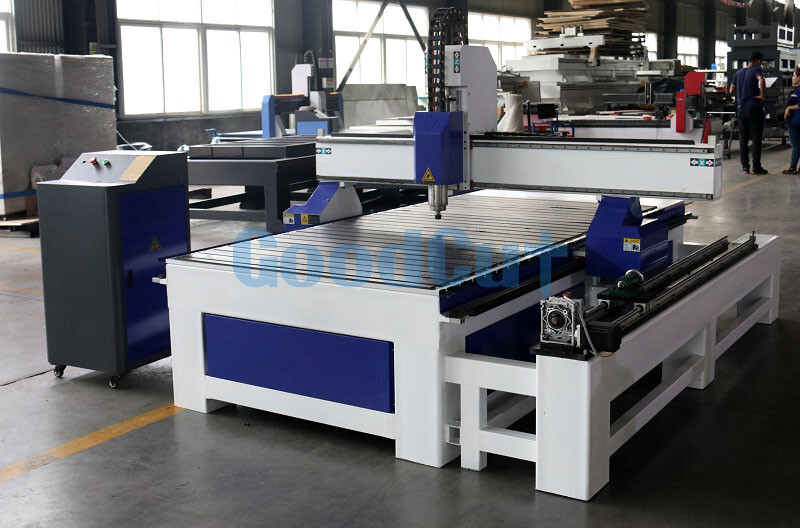 Routeur CNC à 4 axes GC1325R