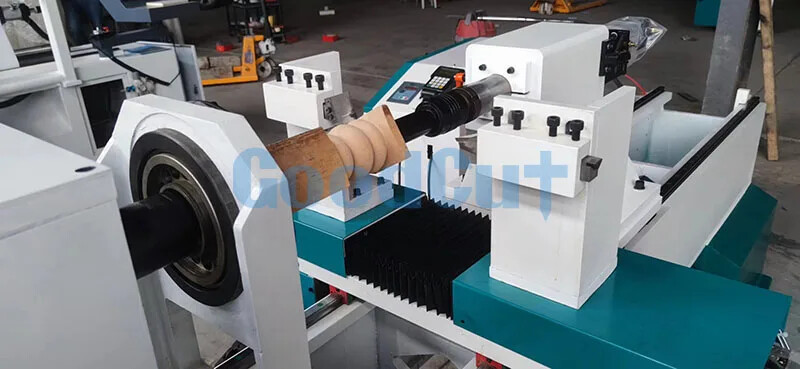 GC-1530WL Wood Lathe Machine Detail 1.jpg