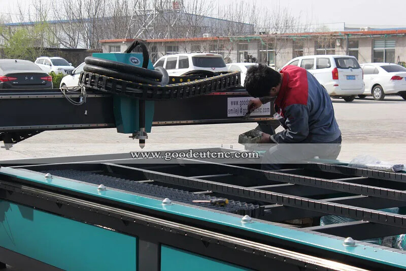 GC-2060P Big Size Plasma Cutting Machine Detail 3.jpg