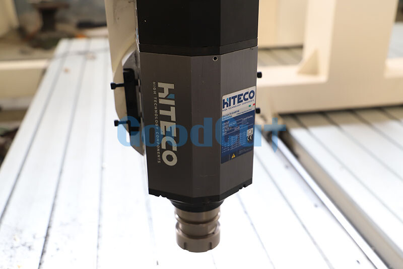 GC1325-5 Axis 6Axis CNC Router(8) GC1325-5 Axis 6Axis CNC Router(8)