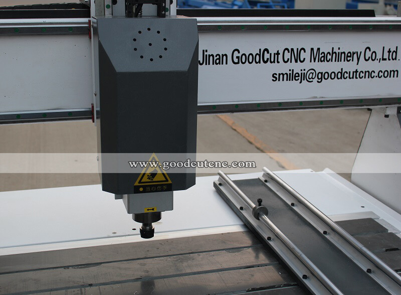 GC1212TR GoodCut 1212 routeur CNC 4 axes pour sculpture sur bois avec dispositif rotatif pour MDF et acrylique
