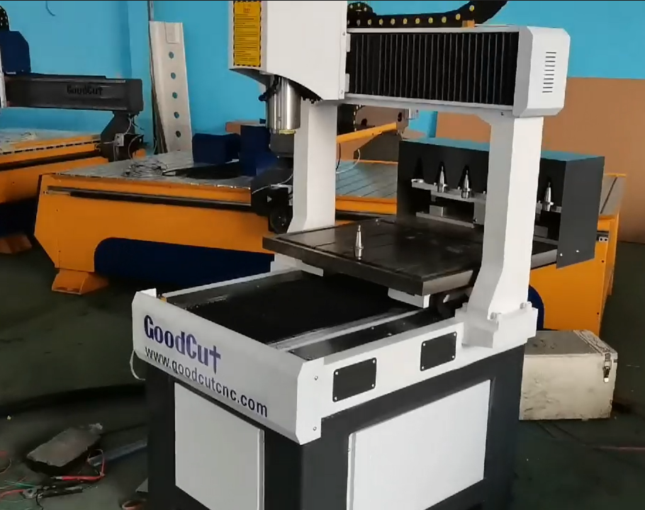 GC6060-ATC Petite défonceuse CNC avec changeur d'outils automatique