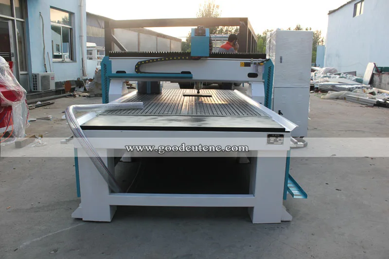 GC1325V 1325 Routeur CNC Pour bois avec table d'adsorption sous vide de grande vitesse