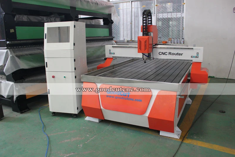 GC1325W Routeur CNC 1325 avec réservoir d'eau pour Bois PVC et Aluminium