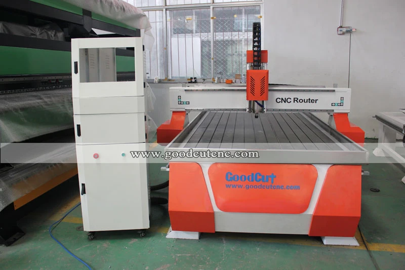 GC1325W Routeur CNC 1325 avec réservoir d'eau pour Bois PVC et Aluminium