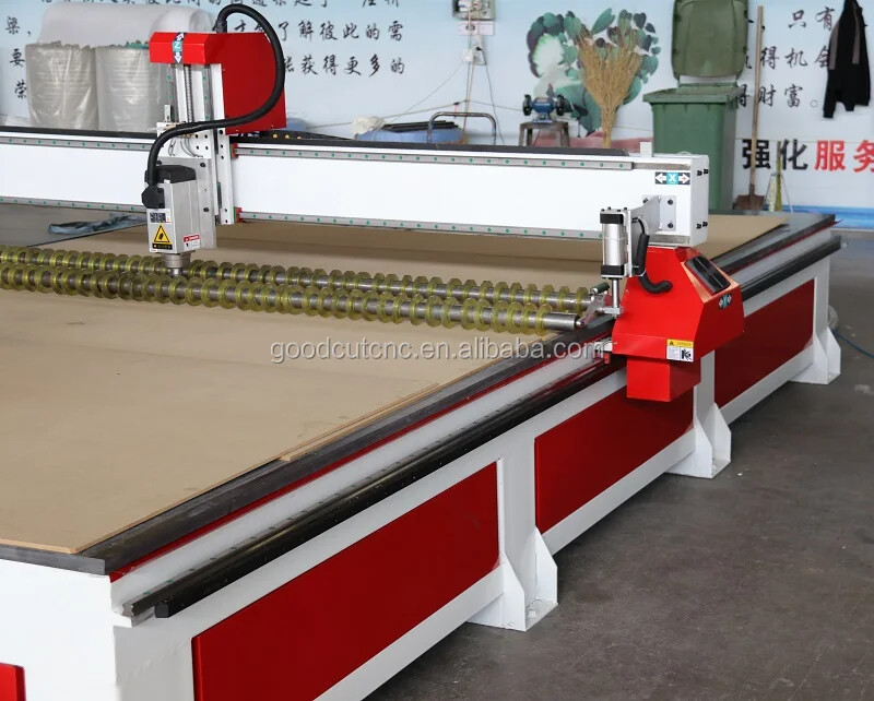 GC2030V Fraiseuse CNC de grande taille 2000*3000*200mm Machine Router CNC avec rouleau pinceur pour bois MDF acrylique