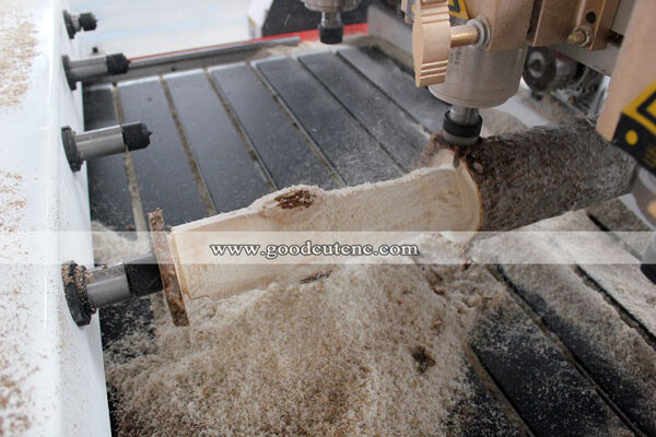 GC1530-6R Fraiseuse CNC de 4 axes, avec 6 broches et 6 axes rotatifs pour planche et jambes en bois