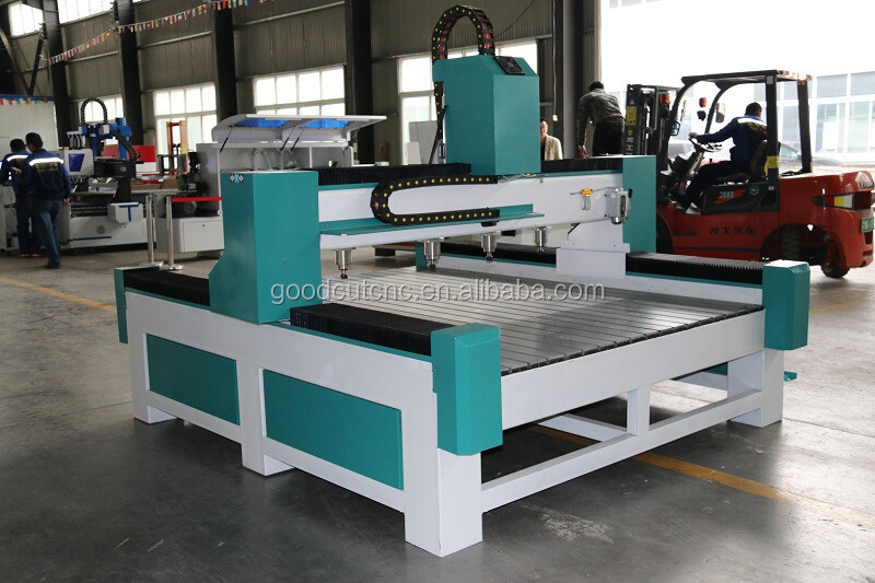 GC1325-4H Fraiseuse CNC à 4 têtes pour sculputure et gravure de bois