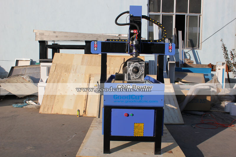 GC6012-TR 6090 6012 Fraiseuse CNC de gravure et coupe avec dispostif rotatif à 4 axes avec réservoir d'eau pour bois et métal mou