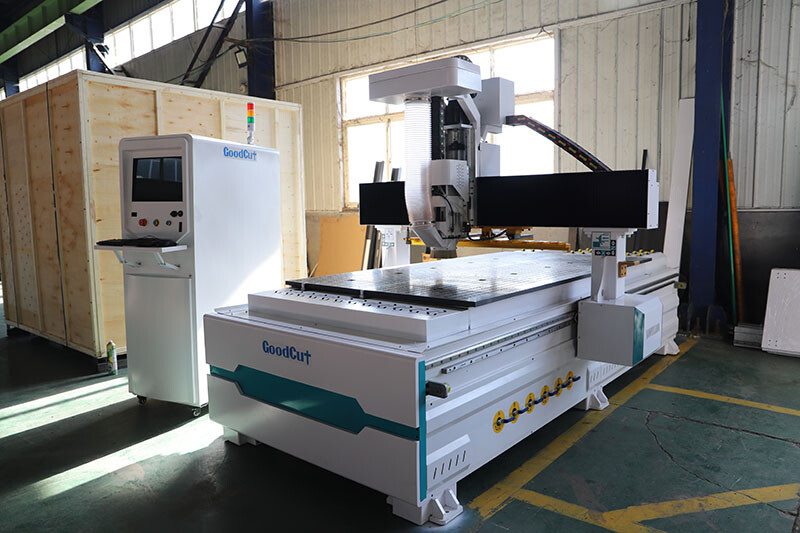 GC1325ATC Jinan CNC Router Machine For Woodworking