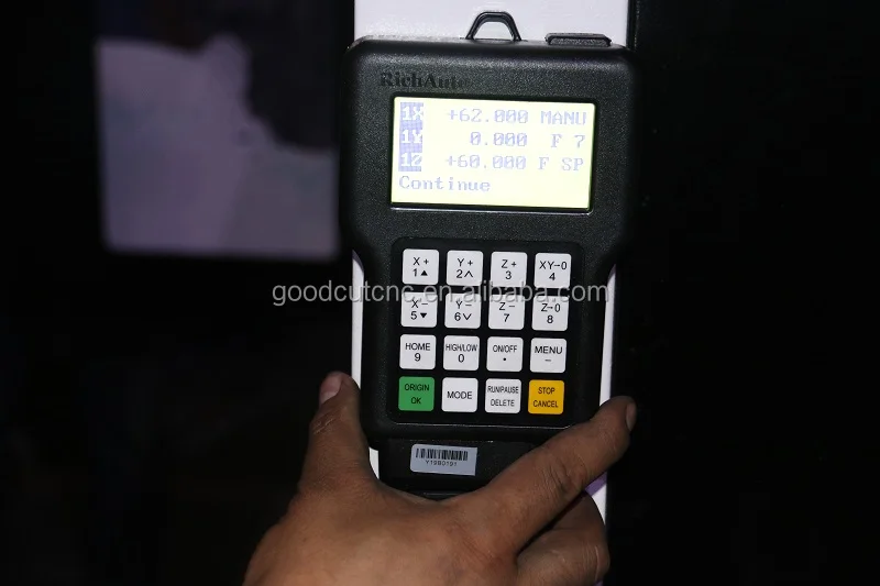 GC4040M GC6060M Fraiseuse CNC à vis de meulage de haute précision pour moule en aluminium de cuivre