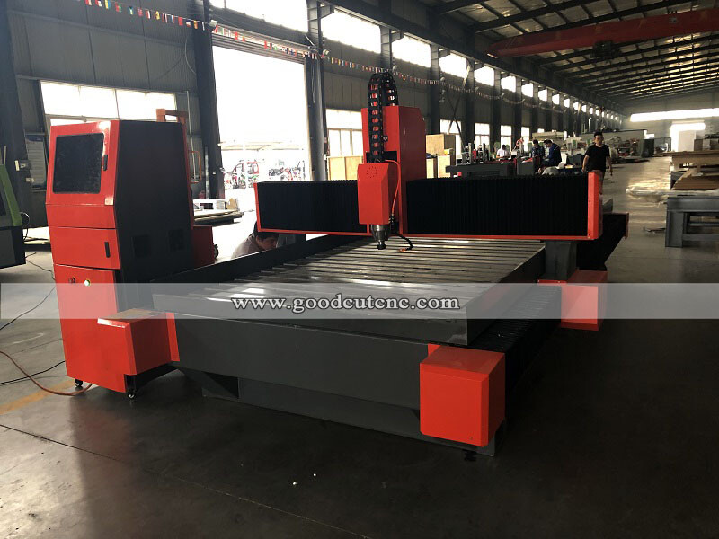 GC1540W Machine de Routeur CNC de commande numérique par ordinateur pour la Gravure et la coupe des métaux doux tel que l'Aluminium