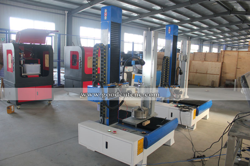 GC-1325-V Fraiseuse CNC de gravure verticale pour matériaux cylindriques en pierre, metaux ou bois