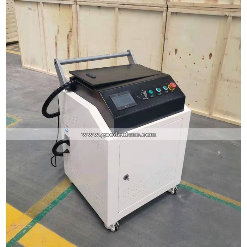 GC-CL Machine de nettoyage au laser à fibre avec Source Raycus / MAX 1000W 1500W 2000W pour l'élimination de la rouille sur le métal