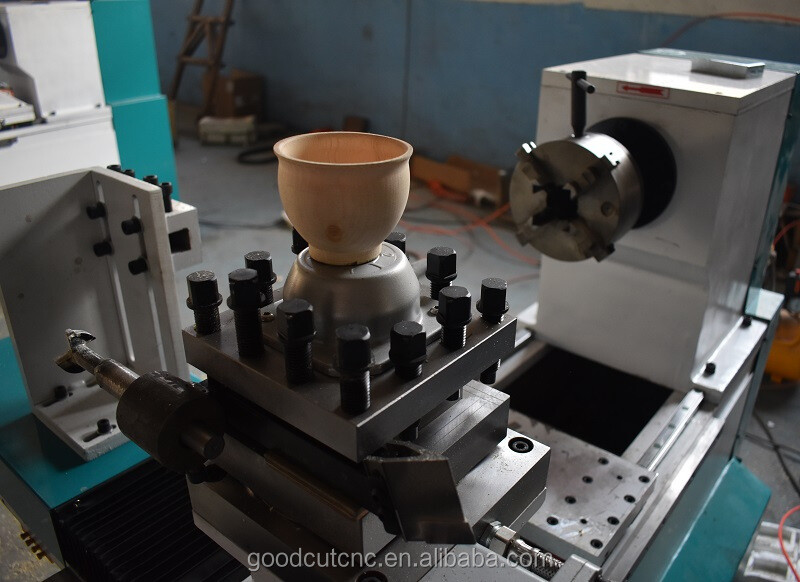 GC1530WL-ATC Tour à bois avec 4 outils automatiques pour la fabrication de bols