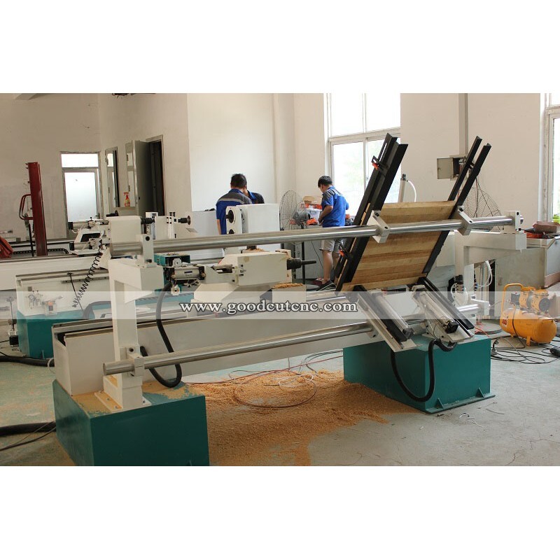 GC1530WL-AF Machine CNC de tour à bois industriel à alimentation automatique
