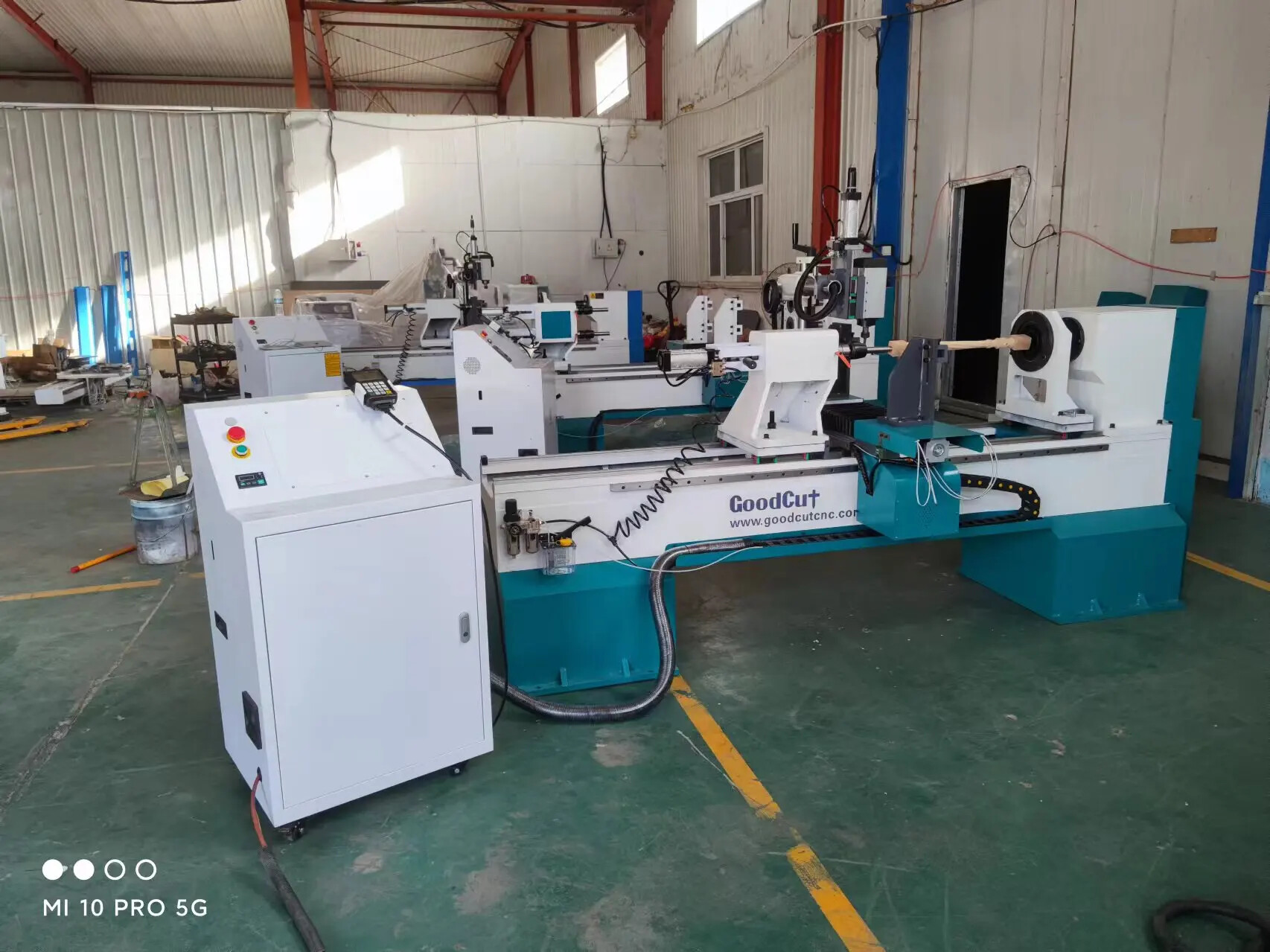 GC1530WL-S Tour à bois de haute qualité avec broche de gravure pour le travail du bois