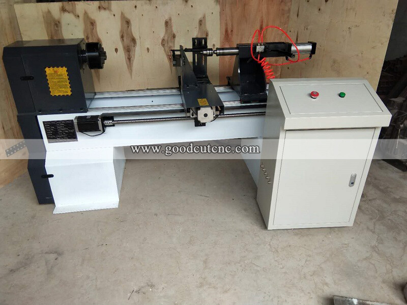 GC-6030WL Mini tour à bois CNC à 4 axes avec lame de forage pour faire les trous sur le bois