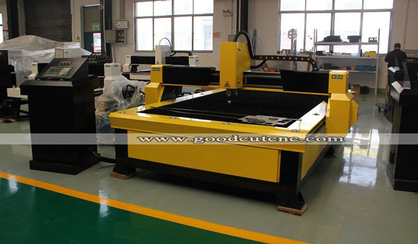 GC1530P Découpeuse CNC de plasma de la taille 1500*3000mm 2000*4000mm 2000*6000mm pour le métal 