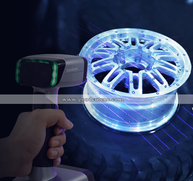 Scanner 3D portable Einscan HX hybride au laser bleu et avec source de lumière LED