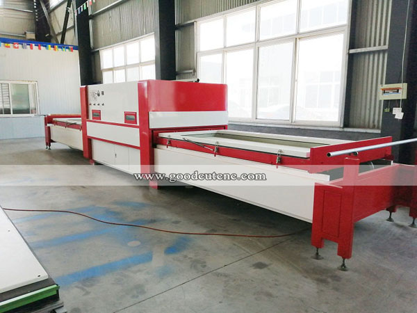 GC2513VM Machine de Presse à membrane sous vide de haute qualité