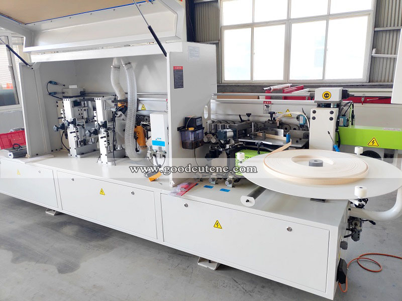 GC-EB-1 Machine automatique de baguage de chant pour meubles en bois PVC planche de cuisine