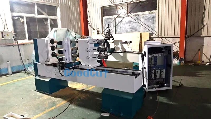 GC1530WL-TS Tour à bois de 3 axes et deux lames avec broche de tour à vis