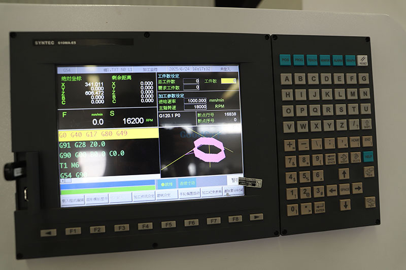 Routeur CNC 5 axes ATC de haute gamme pour travaux de gravure sur bois, pierre, moules et aluminium